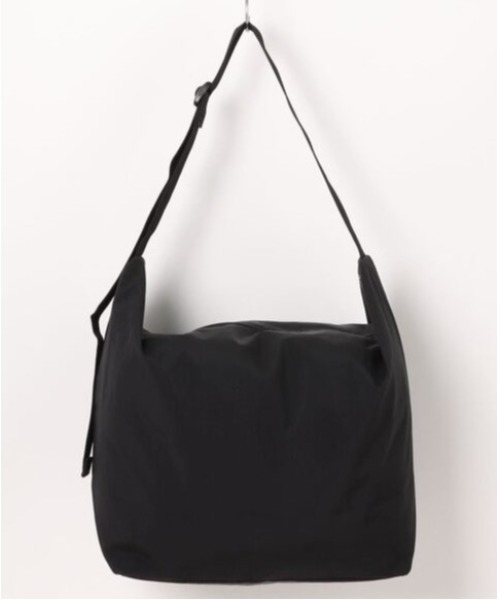 THRASHER（スラッシャー）の「【THRASHER】Shoulder Bag L(ST)（ショルダーバッグ・メンズ・ブルー系その他/ブラック系その他/ブラック×ホワイト・FREE）」の5枚目の写真