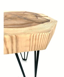 未来工房（ミクコウボウ）の「国産杉 ヒノキ コナラ 杉足場板 6種のアイアンレッグ切り株丸太スツール 丸型 八角形 <未来工房 MIKU-KOBO>（インテリア雑貨）」