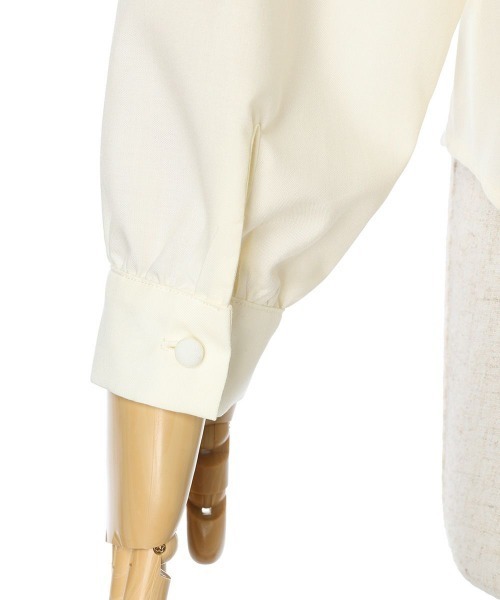 F i.n.t（フィント）の「ロングレースタイ付きブラウス/fint（シャツ/ブラウス・レディース・アイボリー/ホワイト×グレー・FREE）」の15枚目の写真