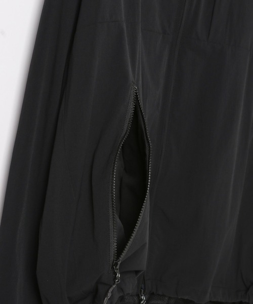 HEREIAM(ヘレイアム)の「【HEREIAM MEN】撥水/フルダルエクストラブルゾン(ブルゾン・メンズ・ブラック/ライトグレー・MEDIUM/LARGE)」の14枚目の写真