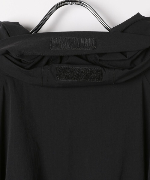 HEREIAM(ヘレイアム)の「【HEREIAM MEN】撥水/フルダルエクストラブルゾン(ブルゾン・メンズ・ブラック/ライトグレー・MEDIUM/LARGE)」の10枚目の写真