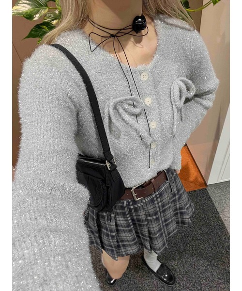 WC（ダブル シー）の「リボン付きラメニットカーディガン（カーディガン/ボレロ・レディース・ピンク/シルバー/ブラック・FREE）」の12枚目の写真