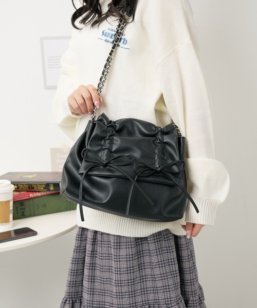 WEGO（ウィゴー）の「WEGO/ギャザーリボンフラップバッグ（ショルダーバッグ・レディース・ブラック/シルバー/レッド・FREE）」の5枚目の写真