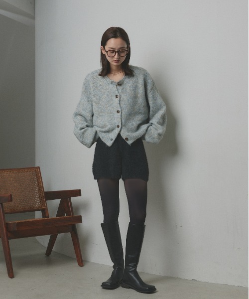 ad thie(アドティエ)の「2WAY・ショート丈 ブークレカーディガン(カーディガン/ボレロ・レディース・チャコール/ベージュ/ブルー/杢グレー/ピンク・FREE)」の6枚目の写真