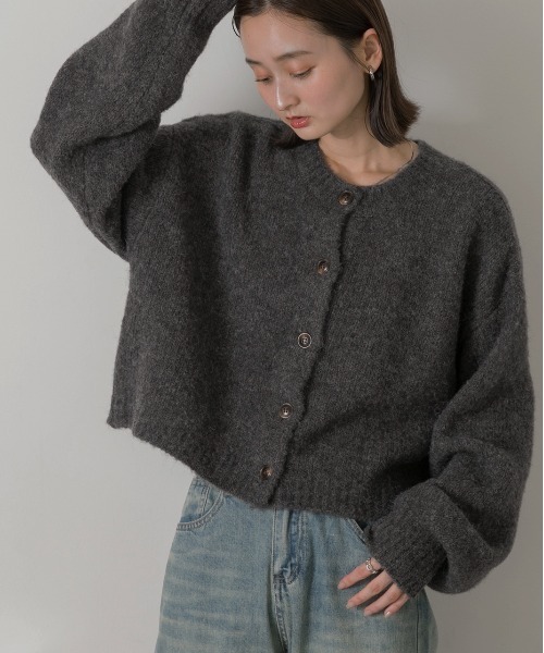 ad thie(アドティエ)の「2WAY・ショート丈 ブークレカーディガン(カーディガン/ボレロ・レディース・チャコール/ベージュ/ブルー/杢グレー/ピンク・FREE)」の19枚目の写真