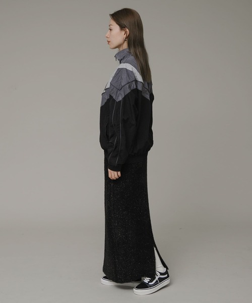 URBAN RESEARCH Sonny Label（アーバンリサーチサニーレーベル）の「ラメニットスカート（スカート・レディース・ライトベージュ/ブラック・FREE）」の7枚目の写真