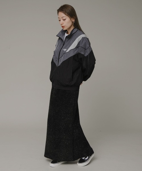 URBAN RESEARCH Sonny Label（アーバンリサーチサニーレーベル）の「ラメニットスカート（スカート・レディース・ライトベージュ/ブラック・FREE）」の10枚目の写真