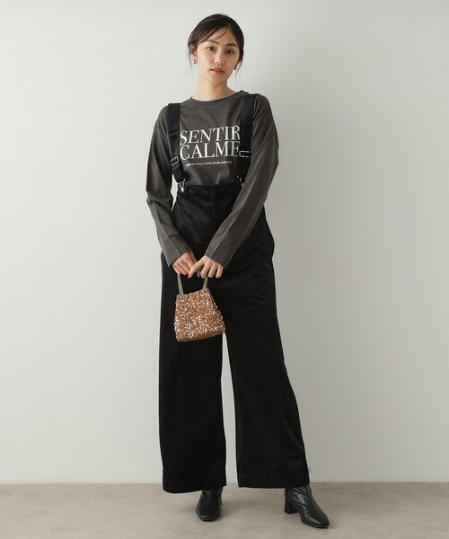 OPAQUE.CLIP（オペークドットクリップ）の「◆箔ロゴプリント ロングTシャツ【洗濯機洗い可】（Tシャツ/カットソー・レディース・ブラウン系/ホワイト/ダークグレー・38/40）」の9枚目の写真