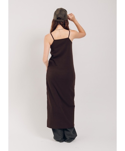 Adoon plain（アドーンプレーン）の「【カップ付き】ストラップリブキャミワンピース（ワンピース・レディース・グレー/ブラック/ダークブラウン・FREE）」の5枚目の写真