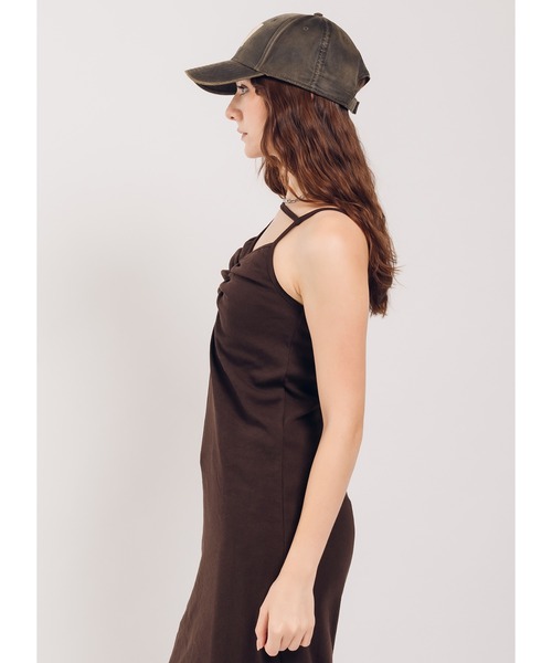 Adoon plain（アドーンプレーン）の「【カップ付き】ストラップリブキャミワンピース（ワンピース・レディース・グレー/ブラック/ダークブラウン・FREE）」の11枚目の写真