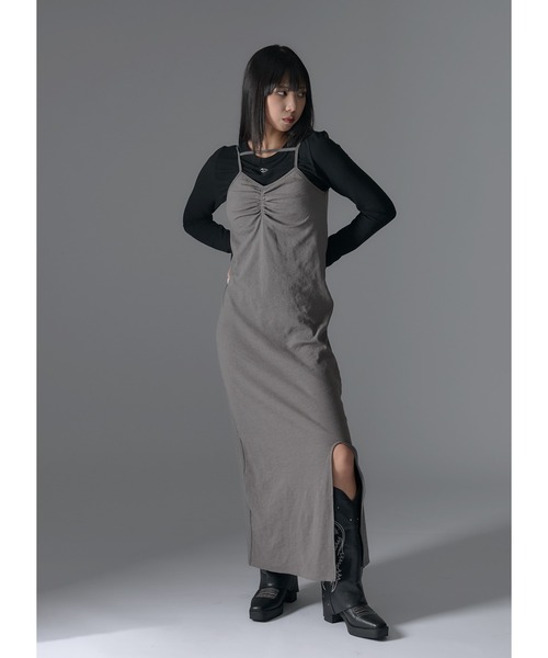 Adoon plain（アドーンプレーン）の「【カップ付き】ストラップリブキャミワンピース（ワンピース・レディース・グレー/ブラック/ダークブラウン・FREE）」の19枚目の写真