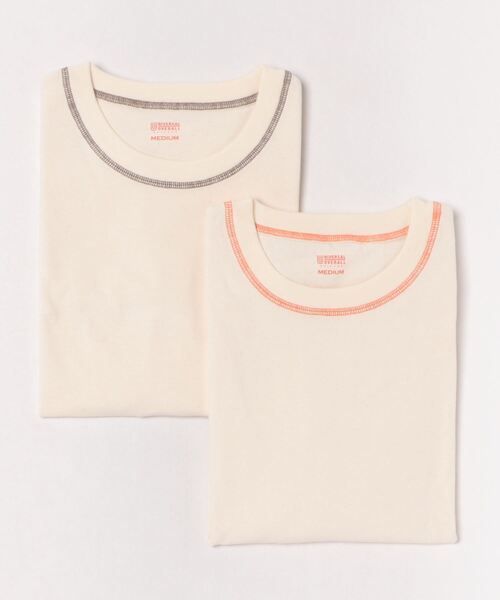 UNIVERSAL OVERALL(ユニバーサルオーバーオール)の「UNIVERSAL OVERALL / 2P両面飾りカバーステッチ生成りTEE / UVOP-007(Tシャツ/カットソー・メンズ・ブラック/オレンジ・MEDIUM/LARGE/X-LARGE/SMALL)」の2枚目の写真