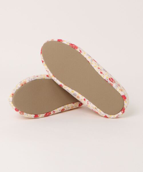 KID BLUE(キッドブルー)の「キッドブルー -裏シャギーガーニッシュフラワー -ルームシューズ -KGAW240 -kidblue(ルームシューズ/スリッパ・レディース・アイボリー/サックスブルー・-)」の4枚目の写真