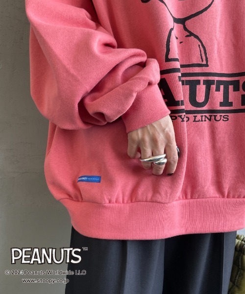 SEQUENZ（シークエンズ）の「[SEQUENZ/シークエンズ] PEANUTS ヴィンテージライクプリント フェードスウェット（スウェット・レディース・レッド/グリーン/ブラック/グレー・M/L/XL）」の8枚目の写真