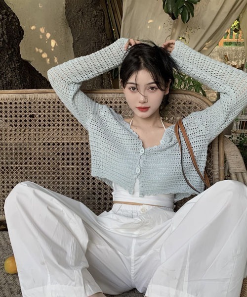urge:(アージコロン )の「【URGE:】透かし編み ニット カーディガン(カーディガン/ボレロ・レディース・ホワイト/ピンク/アイボリー/ブルー/ベージュ・MEDIUM/SMALL/LARGE)」の4枚目の写真