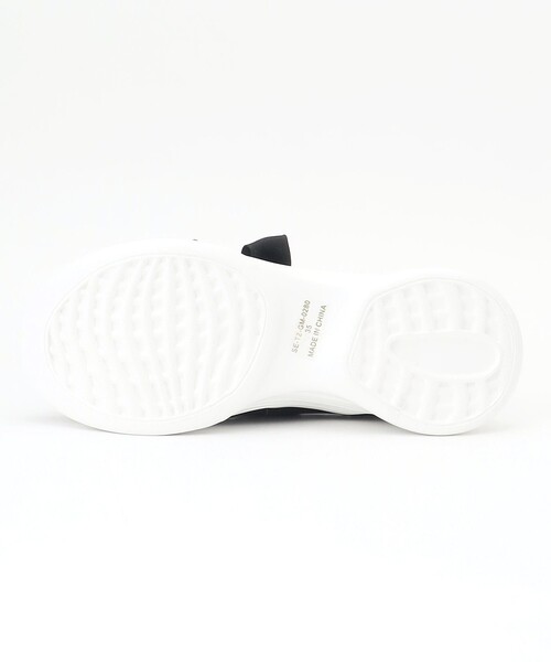 TOCCA（トッカ）の「POINT OF GLITTER  KNIT SNEAKERS スニーカー（スニーカー・レディース・アイボリー系/ブラック系・35/39/38/37/36）」の13枚目の写真