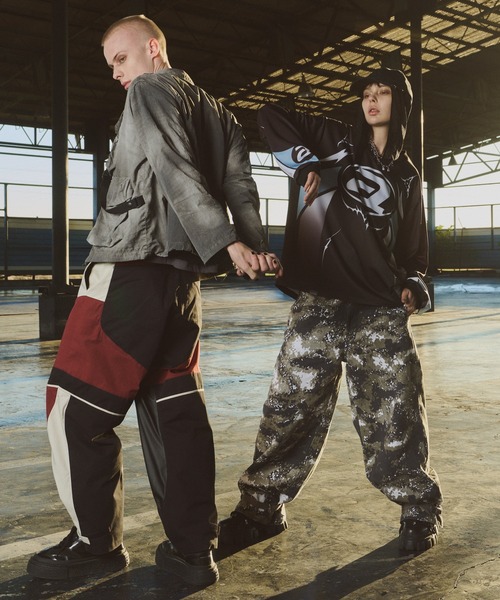 AIVER(アイバー)の「AIVER カモフラージュカーブパンツ(カーゴパンツ・メンズ・ブラック×グレー/カーキ・LARGE/MEDIUM/SMALL)」の22枚目の写真