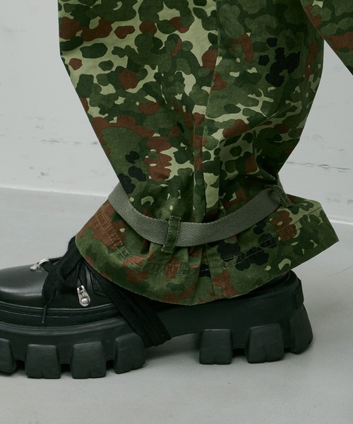 AIVER(アイバー)の「AIVER カモフラージュカーブパンツ(カーゴパンツ・メンズ・ブラック×グレー/カーキ・LARGE/MEDIUM/SMALL)」の5枚目の写真