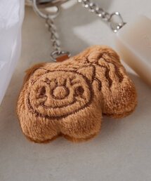 イア パピヨネ × 虎屋ういろ / コラボ ３点チャーム ear PAPILLONNER（イアパピヨネ）の「虎屋ういろ×earコラボ