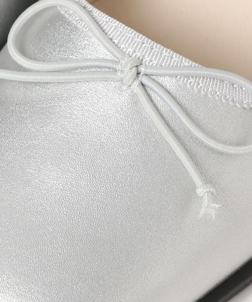 Heather(ヘザー)の「リボンバレエシューズ 290322(バレエシューズ・レディース・シルバー/ブラック・M/L)」の11枚目の写真