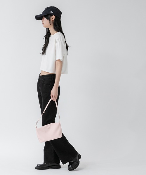 HEILIS(ヘイリス)の「クルーネックベーシッククロップドTシャツ/【ZOZO限定】短丈 コンパクト 韓国 カットソー ホワイト 白T ブラック グレー(Tシャツ/カットソー・レディース・ブラック/グレー/オフホワイト・FREE)」の19枚目の写真