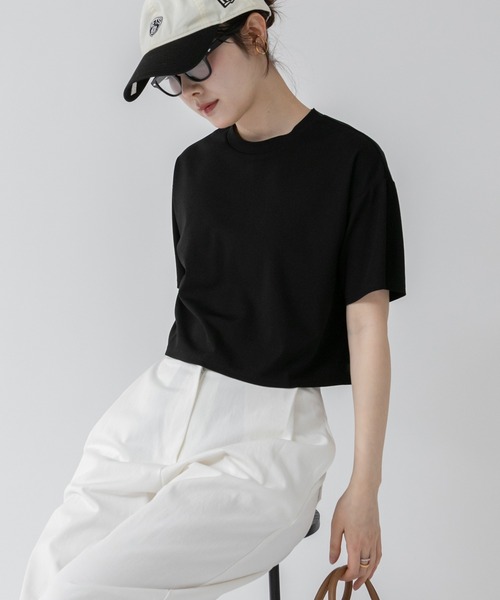 HEILIS(ヘイリス)の「クルーネックベーシッククロップドTシャツ/【ZOZO限定】短丈 コンパクト 韓国 カットソー ホワイト 白T ブラック グレー(Tシャツ/カットソー・レディース・ブラック/グレー/オフホワイト・FREE)」の21枚目の写真