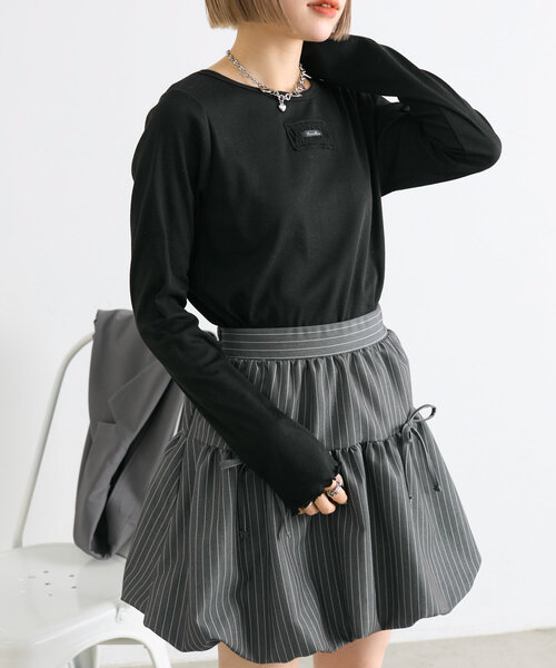 w closet(ダブルクローゼット)の「フリルネーム付テレコプルオーバー(Tシャツ/カットソー・レディース・オフホワイト/ブラック・FREE)」の15枚目の写真
