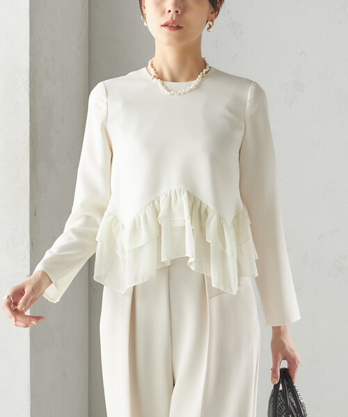 kaene(カエン)の「kaene:〈洗濯機可能〉フリル ペプラム ロング スリーブ ブラウス(セレモニー対応可)(シャツ/ブラウス・レディース・オフホワイト/ブラック・ONE SIZE)」の1枚目の写真
