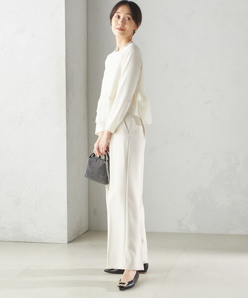 kaene(カエン)の「kaene:〈洗濯機可能〉フリル ペプラム ロング スリーブ ブラウス(セレモニー対応可)(シャツ/ブラウス・レディース・オフホワイト/ブラック・ONE SIZE)」の4枚目の写真