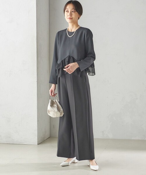 kaene(カエン)の「kaene:〈洗濯機可能〉フリル ペプラム ロング スリーブ ブラウス(セレモニー対応可)(シャツ/ブラウス・レディース・オフホワイト/ブラック・ONE SIZE)」の14枚目の写真