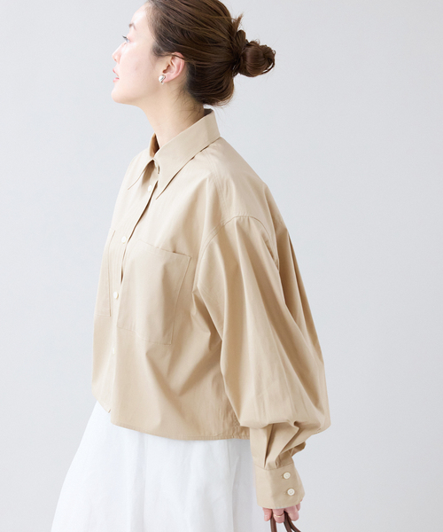 IENA（イエナ）の「ハイカウントタイプライターショートシャツ（シャツ/ブラウス・レディース・サックスブルー/ベージュ・FREE）」の7枚目の写真