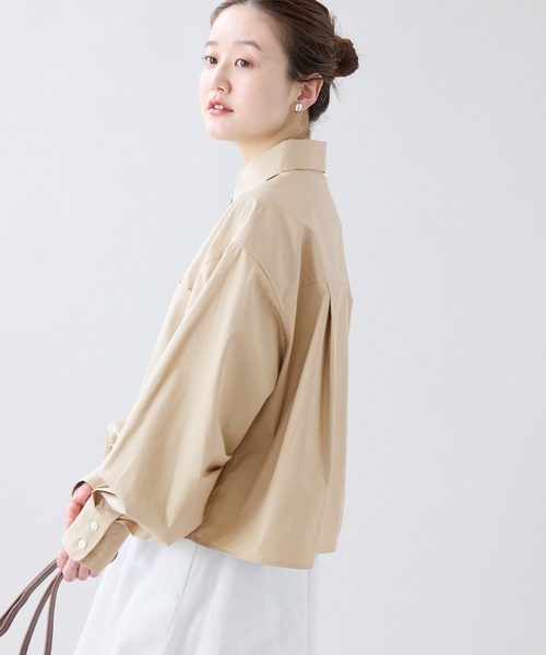 IENA（イエナ）の「ハイカウントタイプライターショートシャツ（シャツ/ブラウス・レディース・サックスブルー/ベージュ・FREE）」の8枚目の写真