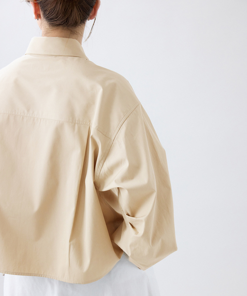 IENA（イエナ）の「ハイカウントタイプライターショートシャツ（シャツ/ブラウス・レディース・サックスブルー/ベージュ・FREE）」の11枚目の写真