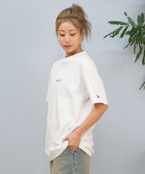 NEW ERA（ニューエラ）の「【ユニセックス】NEW ERA/ニューエラ オーバーサイズ/バックプリントTシャツ 14670939/14670940/14670941（Tシャツ/カットソー・レディース・ホワイト/アイボリー/ブラック・S/M/L）」の5枚目の写真