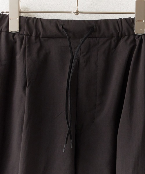 NANGA（ナンガ）の「NANGA/ナンガ PLC EXCURSION SHORTS ワンポイントロゴ ショーツ 2026年春夏（その他パンツ・メンズ・ブラック/グリーン/イエロー/ライトグリーン/カーキ・XL/L/M/S）」の9枚目の写真