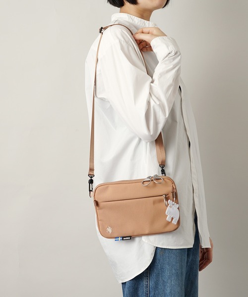 moz（モズ）の「moz(モズ) 撥水 スマホショルダーバッグ ZZRK-03（ショルダーバッグ・レディース・トリコロール/ブラック/アイボリー/グレイッシュブルー/キャメル・ONE SIZE）」の11枚目の写真