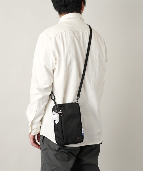 moz（モズ）の「moz(モズ) 撥水 スマホショルダーバッグ ZZRK-03（ショルダーバッグ・レディース・トリコロール/ブラック/アイボリー/グレイッシュブルー/キャメル・ONE SIZE）」の20枚目の写真