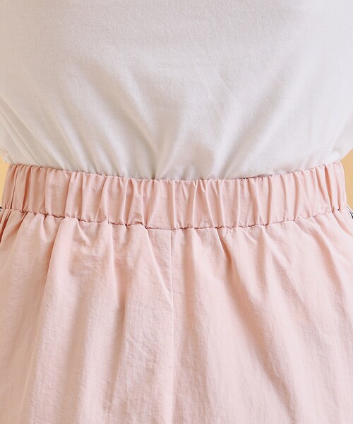 PINK-latte（ピンクラテ）の「ロゴラインパラシュートパンツ（その他パンツ・キッズ・アイボリー/ベビーピンク/ブラック・16/13/15 /14）」の14枚目の写真