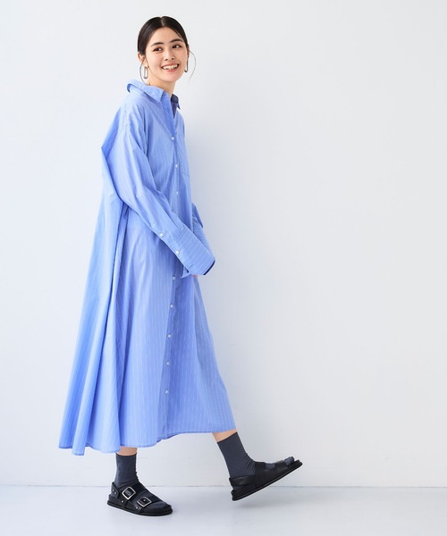 CROSS FUNCTION(クロスファンクション)の「《シワになりにくい》サマ美え ボリュームシャツワンピース【CF/クロスファンクション】(ジャンパースカート・レディース・ブルー/ブラック・LL/L/M)」の4枚目の写真