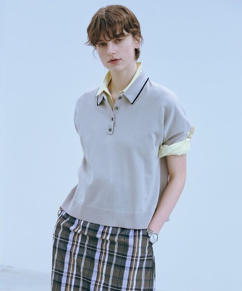 J.PRESS(ジェイプレス)の「【洗える】DRY COTTON ニットポロ(ポロシャツ・レディース・ライトグレー系/ベージュ系/ネイビー系・T13/T15)」の1枚目の写真