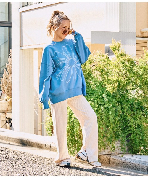 anap mimpi(アナップミンピ)の「ビッグ フラワー 刺繍 裏毛 スウェット トップス(スウェット・レディース・グレー/ブルー/ベージュ系その他・FREE)」の20枚目の写真