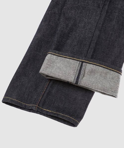 TAKAHIROMIYASHITATheSoloIst.（タカヒロミヤシタザソロイスト）の「loose fit jean.(studs)（デニムパンツ・メンズ・インディゴブルー/ブラック・30inch/29inch）」の7枚目の写真