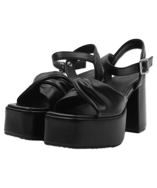 WEGO（ウィゴー）の「WEGO/ストーム付きクロスヒールサンダル（サンダル・レディース・ホワイト/ブラック・SMALL/LARGE/MEDIUM）」の14枚目の写真