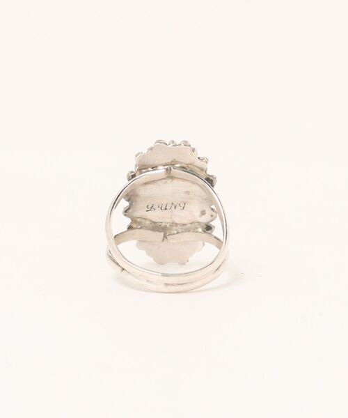 Indian Jewelry（インディアンジュエリー）の「THEATER シアター フラワーモチーフターコイズスリムシルバーリング  Made in USA（リング・レディース・シルバー・#7/#8/#10/#11/#16）」の6枚目の写真