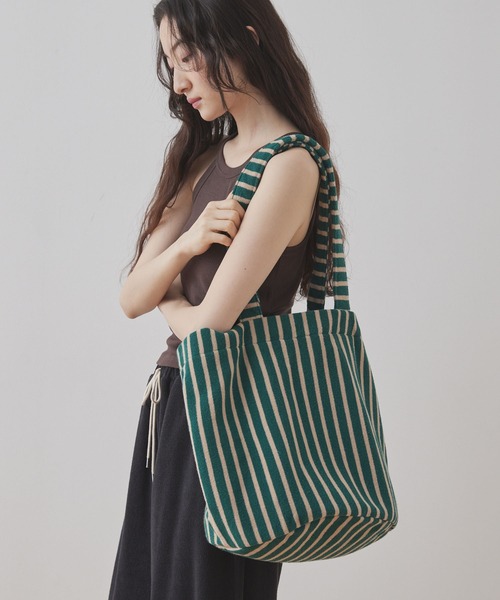 Unblend(アンブレンド)の「【Unblend】パイル ストライプ ビッグトートバッグ(トートバッグ・レディース・ネイビー系/ブルー系/グリーン系・FREE)」の18枚目の写真