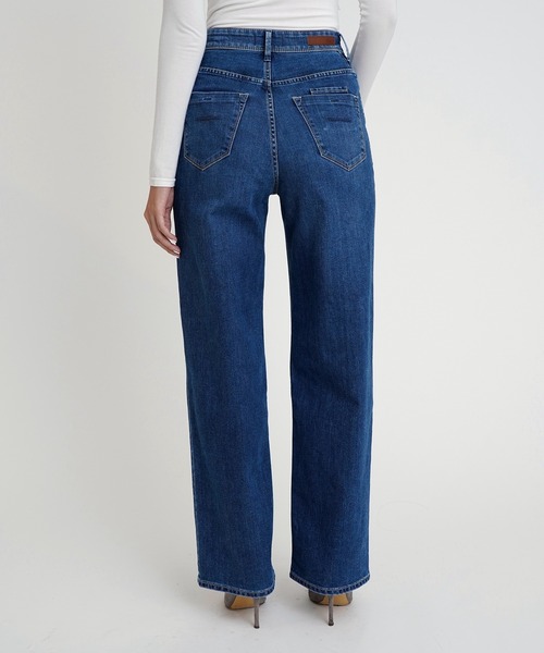 YANUK（ヤヌーク）の「Really Light ワイドストレート"LILITH"（デニムパンツ・レディース・ブルー・21inch/22inch/23inch/25inch/24inch/26inch/27inch）」の5枚目の写真