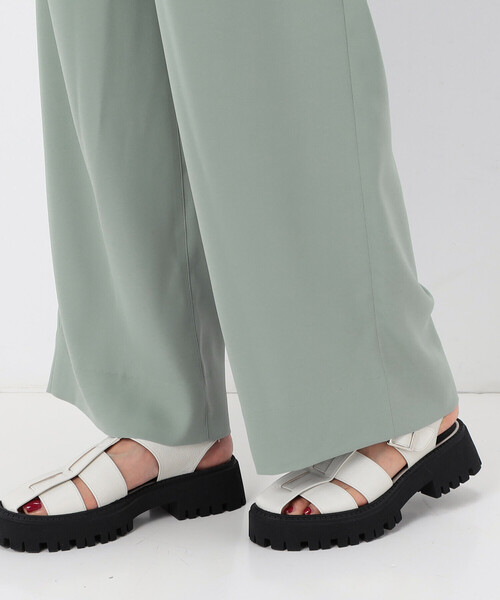 Gabardine K.T(ギャバジンケーティー)の「ぷるサラクロス オールインワン(サロペット/オーバーオール・レディース・グリーン・9号)」の7枚目の写真