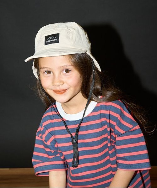 b・ROOM(ビールーム)の「日除け付きキャップ(キャップ・キッズ・アイボリー/ダークブラウン/ベージュ/ライトカーキ・F)」の15枚目の写真