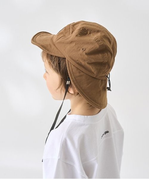 b・ROOM(ビールーム)の「日除け付きキャップ(キャップ・キッズ・アイボリー/ダークブラウン/ベージュ/ライトカーキ・F)」の20枚目の写真