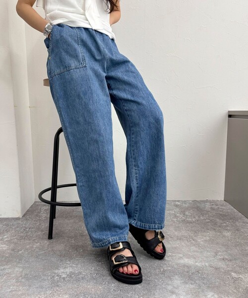 fredy emue（フレディエミュ）の「【atelier brugge/アトリエブルージュ】ダブルバックルフットベッドサンダル（サンダル・レディース・ブラック・M）」の3枚目の写真